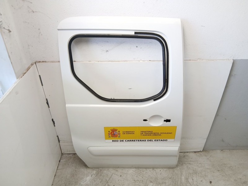 Recambio de puerta trasera derecha para citroën berlingo multispace (b9) 1.6 hdi 90 referencia OEM IAM 9008S3  