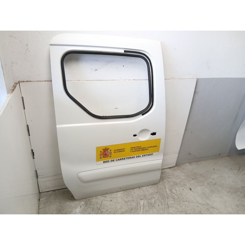 Recambio de puerta trasera derecha para citroën berlingo multispace (b9) 1.6 hdi 90 referencia OEM IAM 9008S3  