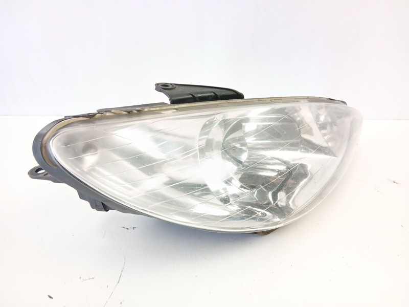 Recambio de faro derecho para peugeot 206 hatchback (2a/c) 1.4 hdi eco 70 referencia OEM IAM 9660535580  