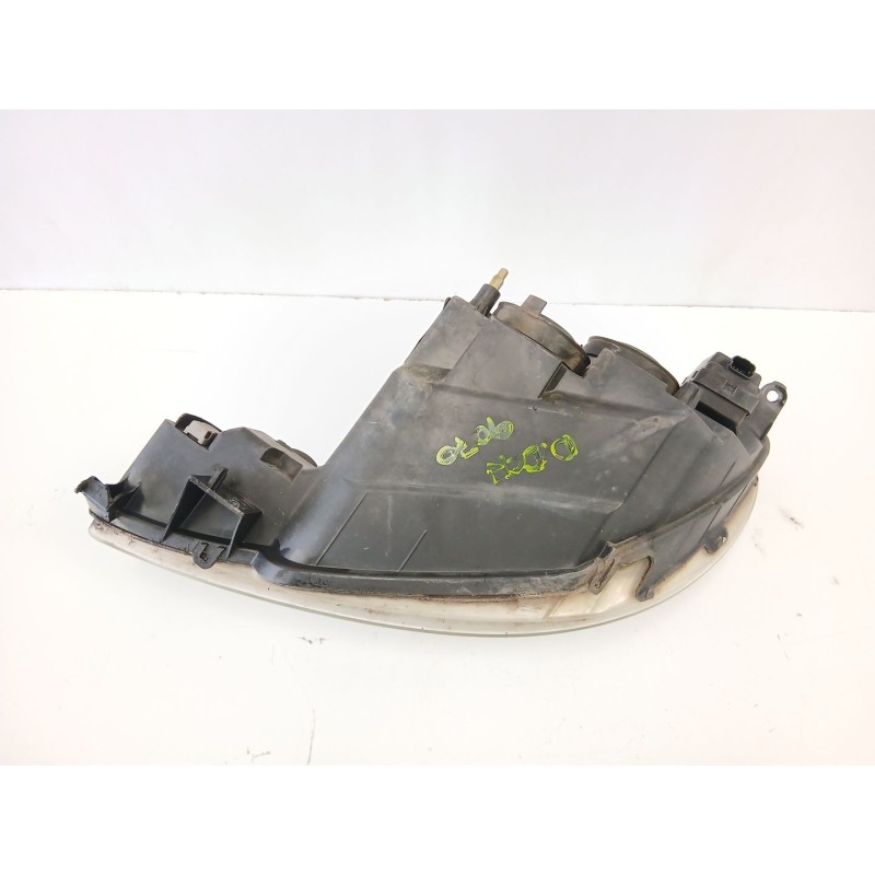 Recambio de faro derecho para peugeot 206 hatchback (2a/c) 1.4 hdi eco 70 referencia OEM IAM 9660535580  