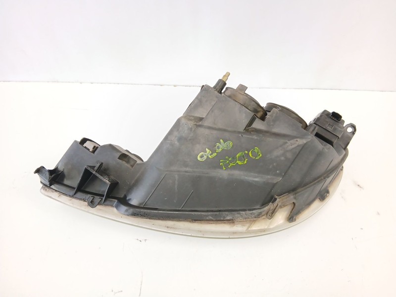 Recambio de faro derecho para peugeot 206 hatchback (2a/c) 1.4 hdi eco 70 referencia OEM IAM 9660535580  