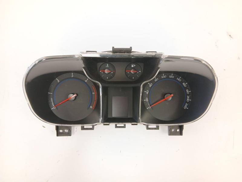 Recambio de cuadro instrumentos para chevrolet orlando (j309) 2.0 d referencia OEM IAM 95218099  