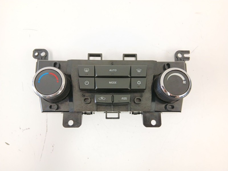 Recambio de mandos calefaccion aire para chevrolet orlando (j309) 2.0 d referencia OEM IAM 95017057  