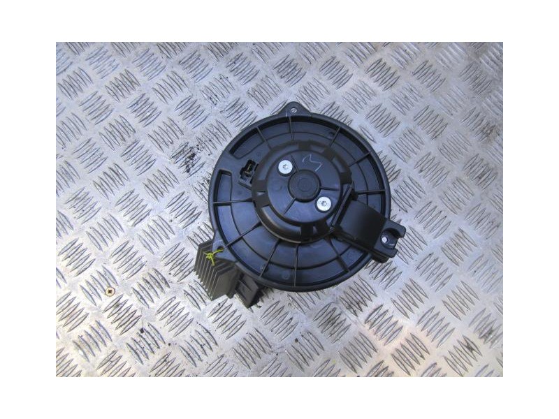 Recambio de motor calefaccion : toyota avensis : 2.0 g (146,84cv) [2005] para toyota avensis 2.0 g referencia OEM IAM 0130101601