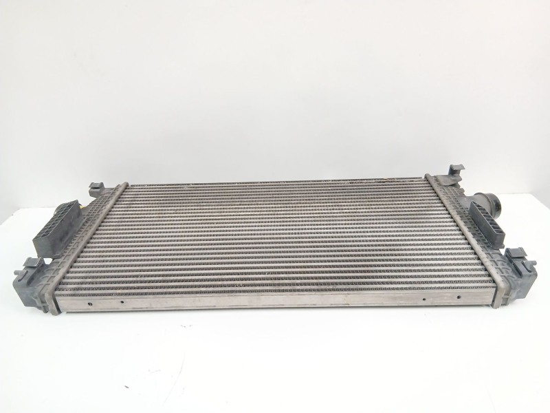 Recambio de radiador intercooler para chevrolet orlando (j309) 2.0 d referencia OEM IAM 13267647  