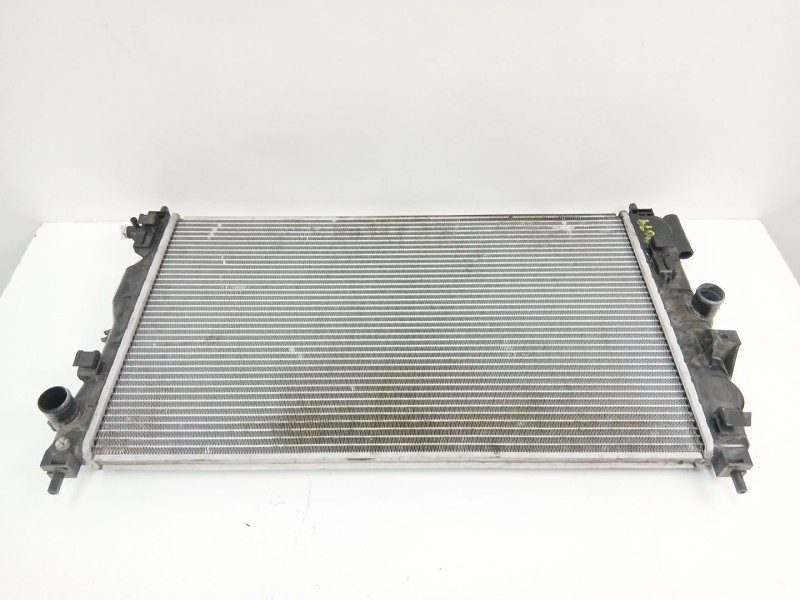 Recambio de radiador turbo diesel para chevrolet orlando (j309) 2.0 d referencia OEM IAM 13267666  