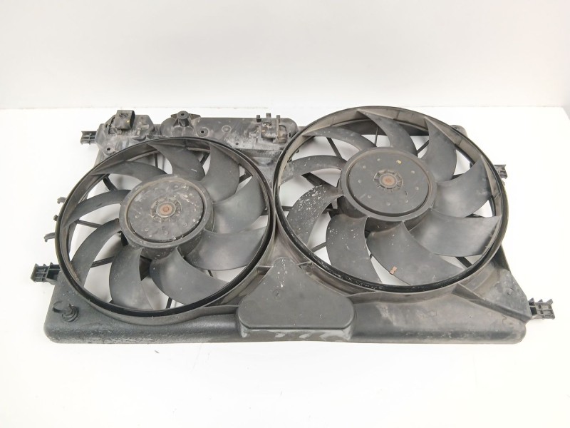 Recambio de electroventilador para chevrolet orlando (j309) 2.0 d referencia OEM IAM 13337271 0130307129 52420519