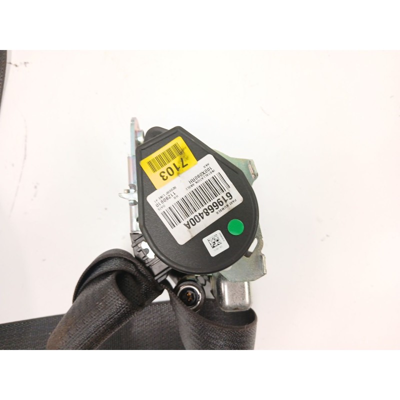 Recambio de cinturon seguridad delantero derecho para chevrolet orlando (j309) 2.0 d referencia OEM IAM 13297103  13251174