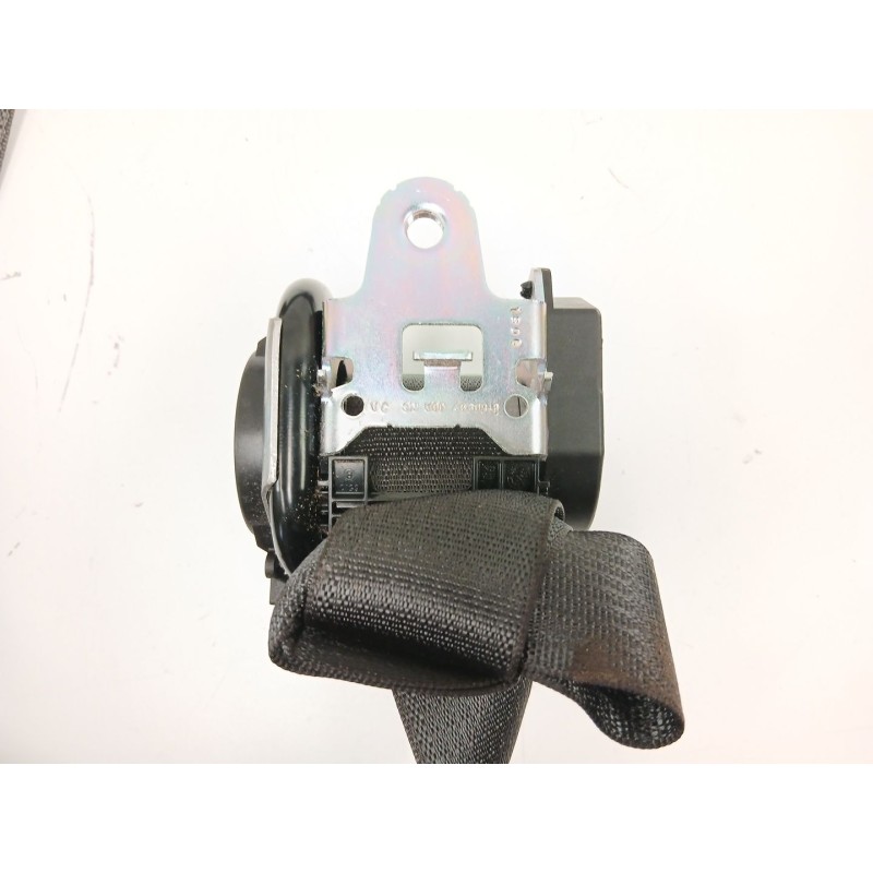 Recambio de cinturon seguridad delantero derecho para chevrolet orlando (j309) 2.0 d referencia OEM IAM 13297103  13251174