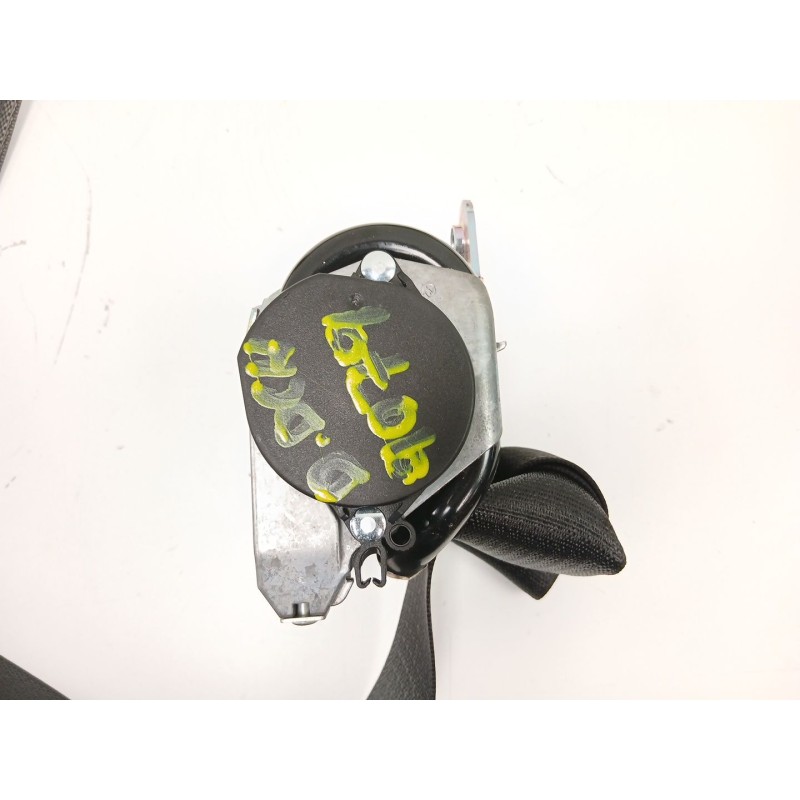 Recambio de cinturon seguridad delantero derecho para chevrolet orlando (j309) 2.0 d referencia OEM IAM 13297103  13251174