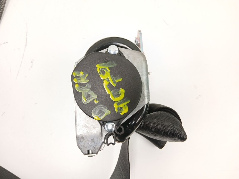 Recambio de cinturon seguridad delantero derecho para chevrolet orlando (j309) 2.0 d referencia OEM IAM 13297103  13251174