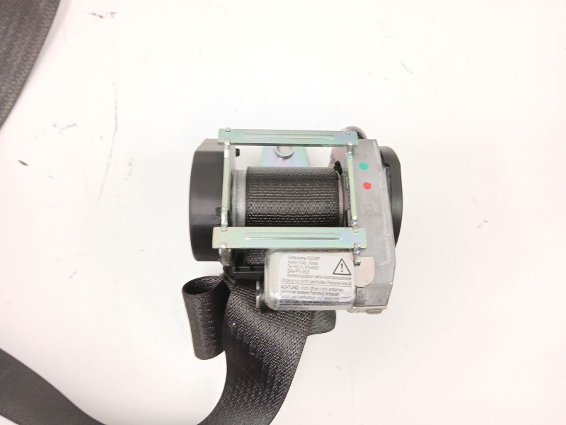 Recambio de cinturon seguridad delantero derecho para chevrolet orlando (j309) 2.0 d referencia OEM IAM 13297103  13251174