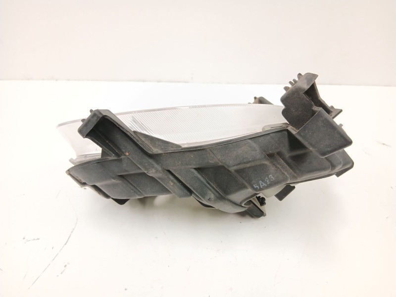 Recambio de antiniebla derecho para kia cee´d (jd) 1.4 crdi 90 referencia OEM IAM 92202A2100  