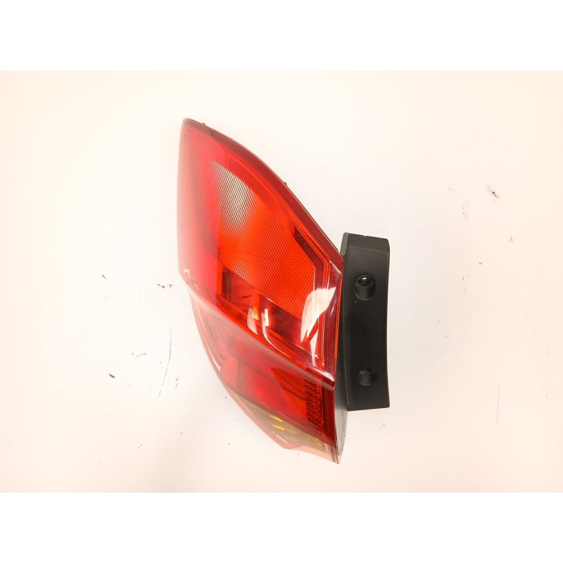 Recambio de piloto trasero izquierdo para kia cee´d (jd) 1.4 crdi 90 referencia OEM IAM 92401A20  92401A2000