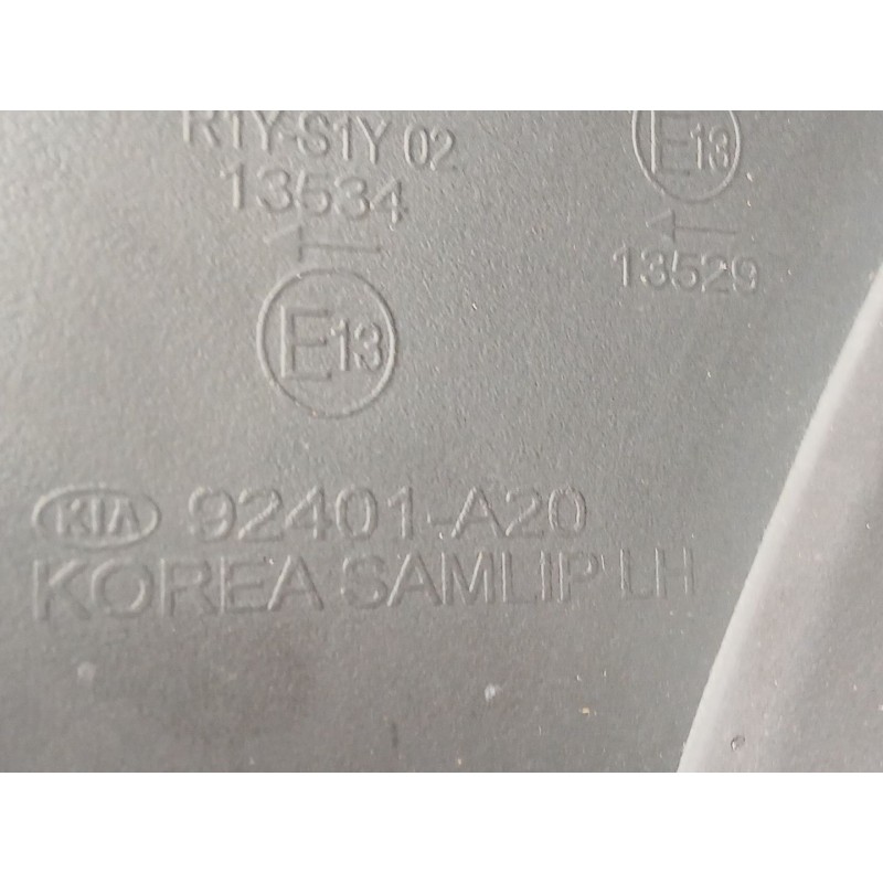 Recambio de piloto trasero izquierdo para kia cee´d (jd) 1.4 crdi 90 referencia OEM IAM 92401A20  92401A2000
