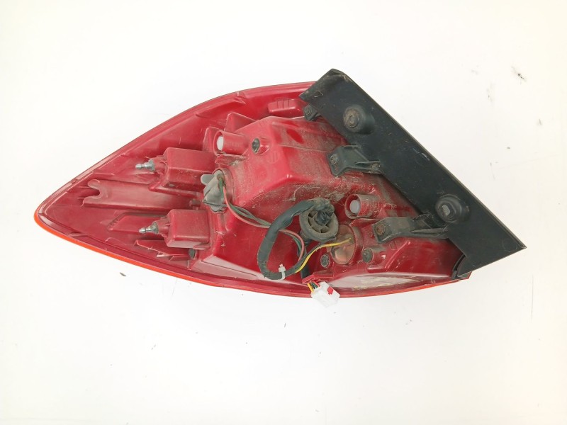 Recambio de piloto trasero derecho para kia cee´d (jd) 1.4 crdi 90 referencia OEM IAM 92402A20  92402A2000