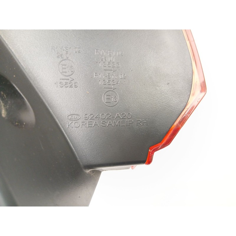 Recambio de piloto trasero derecho para kia cee´d (jd) 1.4 crdi 90 referencia OEM IAM 92402A20  92402A2000