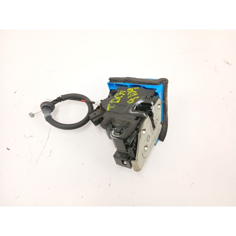 Recambio de cerradura puerta trasera derecha para kia cee´d (jd) 1.4 crdi 90 referencia OEM IAM 81420A2000  