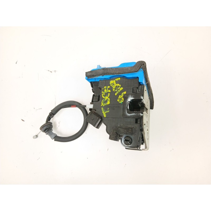 Recambio de cerradura puerta trasera derecha para kia cee´d (jd) 1.4 crdi 90 referencia OEM IAM 81420A2000  