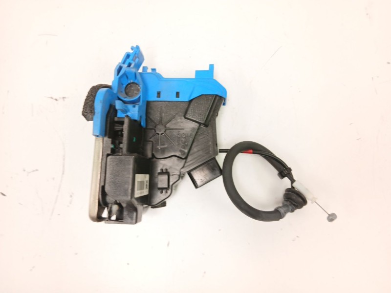 Recambio de cerradura puerta trasera derecha para kia cee´d (jd) 1.4 crdi 90 referencia OEM IAM 81420A2000  