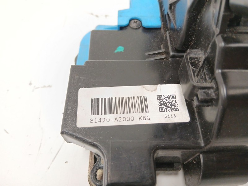 Recambio de cerradura puerta trasera derecha para kia cee´d (jd) 1.4 crdi 90 referencia OEM IAM 81420A2000  