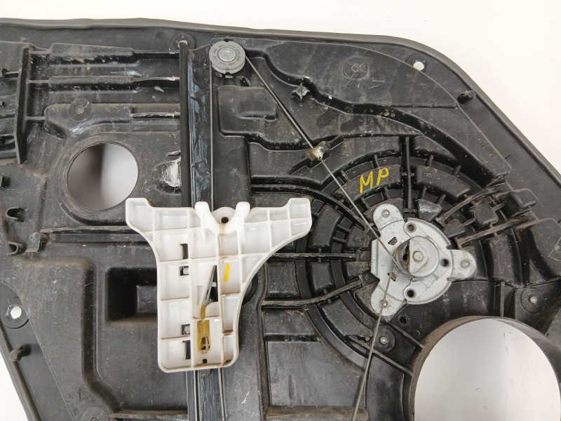 Recambio de elevalunas trasero derecho para kia cee´d (jd) 1.4 crdi 90 referencia OEM IAM 83480A2000  