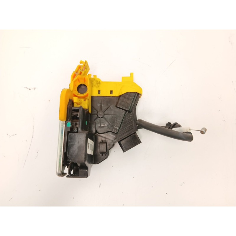 Recambio de cerradura puerta delantera derecha para kia cee´d (jd) 1.4 crdi 90 referencia OEM IAM 81320A2010  