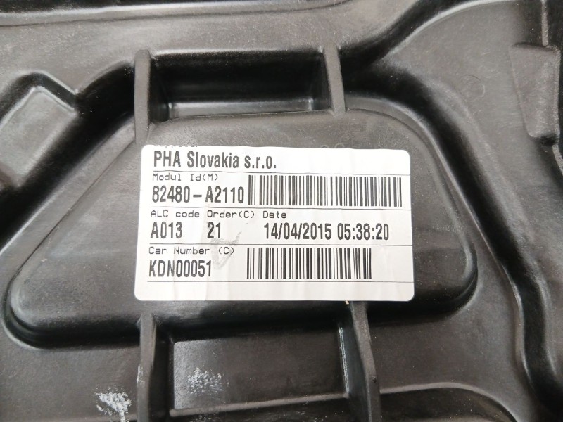 Recambio de elevalunas delantero derecho para kia cee´d (jd) 1.4 crdi 90 referencia OEM IAM 82480A2110  