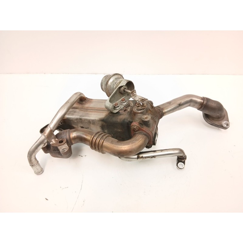 Recambio de enfriador egr para opel astra j (p10) 1.7 cdti (68) referencia OEM IAM 98073074 Y822310006 