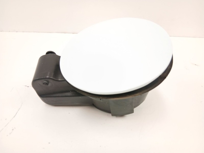 Recambio de tapa exterior combustible para kia cee´d (jd) 1.4 crdi 90 referencia OEM IAM 81595A2000  