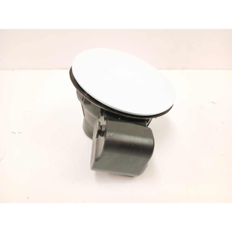Recambio de tapa exterior combustible para kia cee´d (jd) 1.4 crdi 90 referencia OEM IAM 81595A2000  