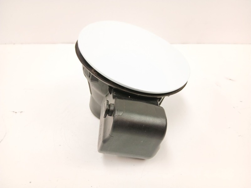 Recambio de tapa exterior combustible para kia cee´d (jd) 1.4 crdi 90 referencia OEM IAM 81595A2000  