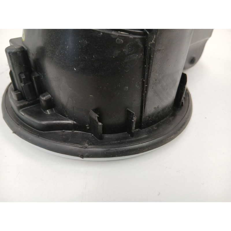 Recambio de tapa exterior combustible para kia cee´d (jd) 1.4 crdi 90 referencia OEM IAM 81595A2000  