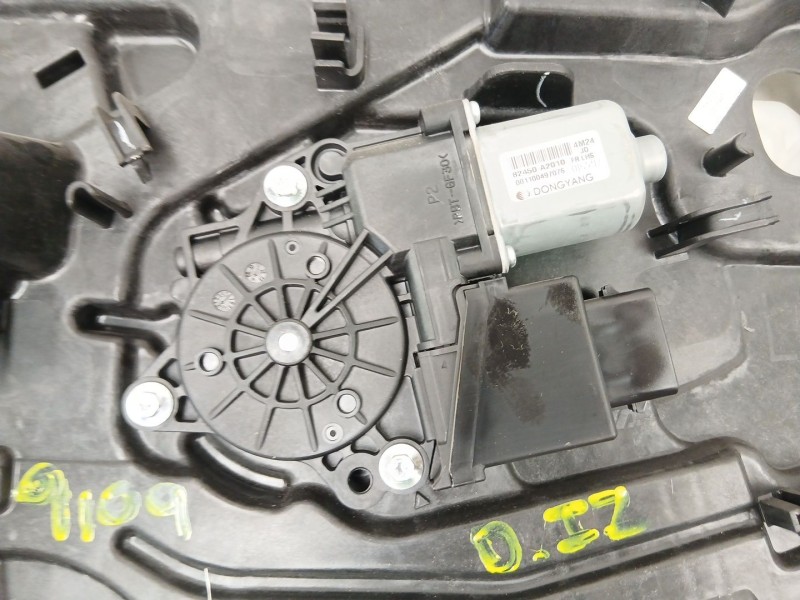 Recambio de elevalunas delantero izquierdo para kia cee´d (jd) 1.4 crdi 90 referencia OEM IAM 82470A2100  