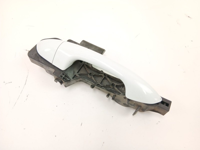 Recambio de manilla trasera izquierda para kia cee´d (jd) 1.4 crdi 90 referencia OEM IAM 82655A2000  
