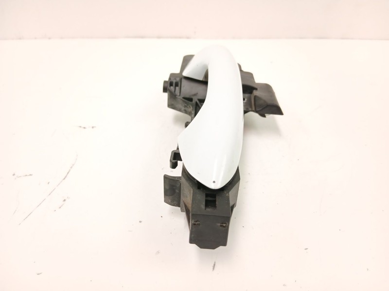 Recambio de manilla trasera izquierda para kia cee´d (jd) 1.4 crdi 90 referencia OEM IAM 82655A2000  