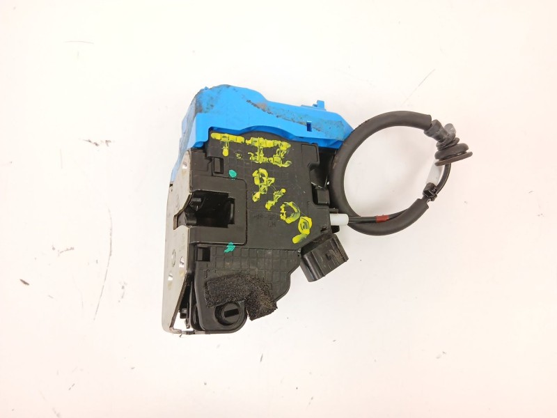 Recambio de cerradura puerta trasera izquierda para kia cee´d (jd) 1.4 crdi 90 referencia OEM IAM 81410A2000  