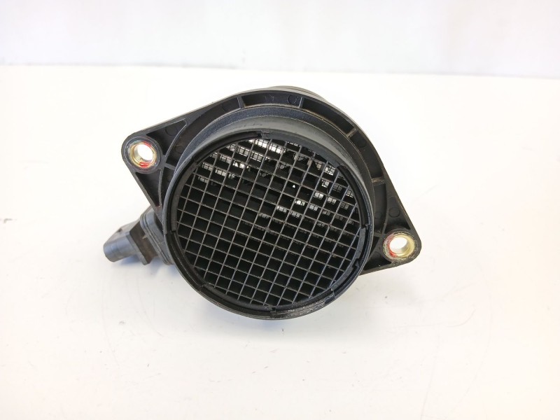Recambio de caudalimetro para kia cee´d (jd) 1.4 crdi 90 referencia OEM IAM 281642A500 9021050002 