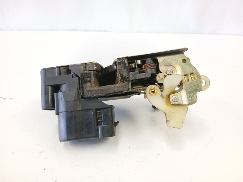 Recambio de cerradura puerta delantera derecha para fiat bravo i (182_) 1.9 jtd referencia OEM IAM 46804233  