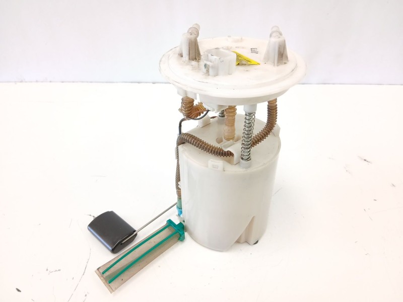 Recambio de bomba combustible aforador para kia cee´d (jd) 1.4 crdi 90 referencia OEM IAM 31110A6900 1000A50419 