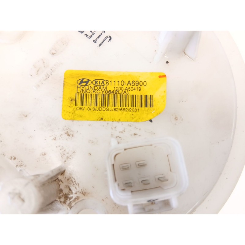 Recambio de bomba combustible aforador para kia cee´d (jd) 1.4 crdi 90 referencia OEM IAM 31110A6900 1000A50419 