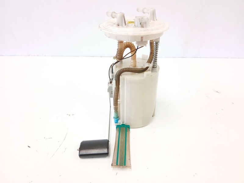 Recambio de bomba combustible aforador para kia cee´d (jd) 1.4 crdi 90 referencia OEM IAM 31110A6900 1000A50419 