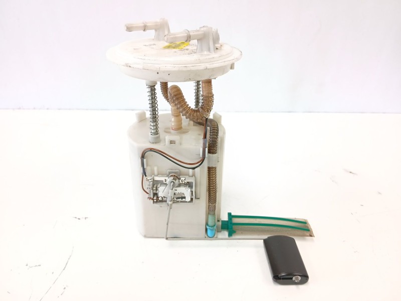 Recambio de bomba combustible aforador para kia cee´d (jd) 1.4 crdi 90 referencia OEM IAM 31110A6900 1000A50419 