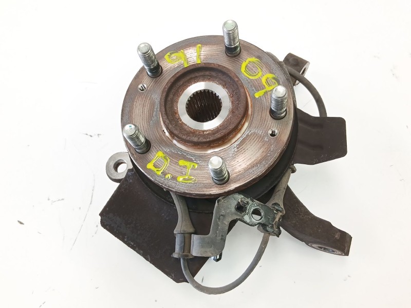 Recambio de mangueta delantera izquierda para kia cee´d (jd) 1.4 crdi 90 referencia OEM IAM 51715A6000  