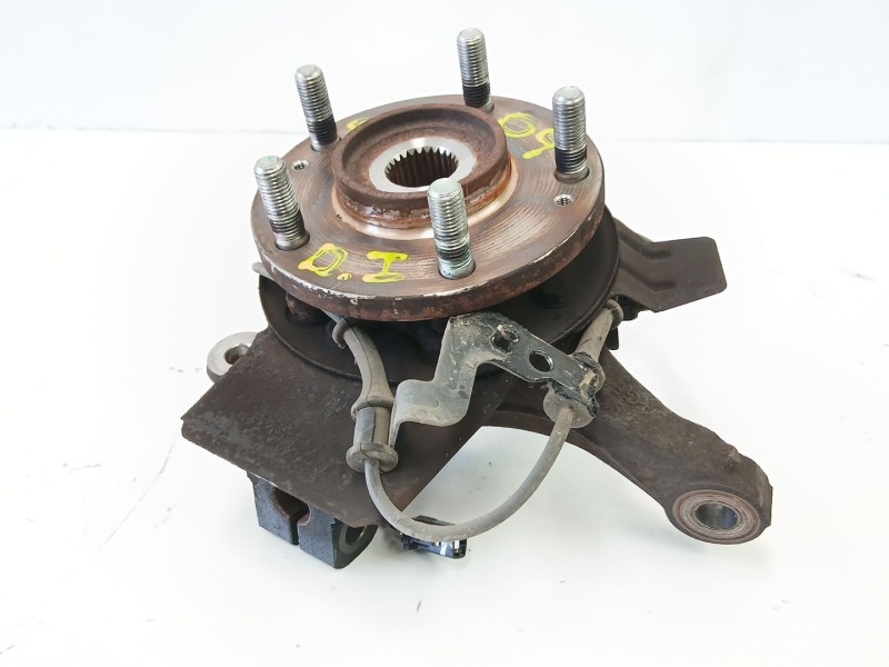 Recambio de mangueta delantera izquierda para kia cee´d (jd) 1.4 crdi 90 referencia OEM IAM 51715A6000  