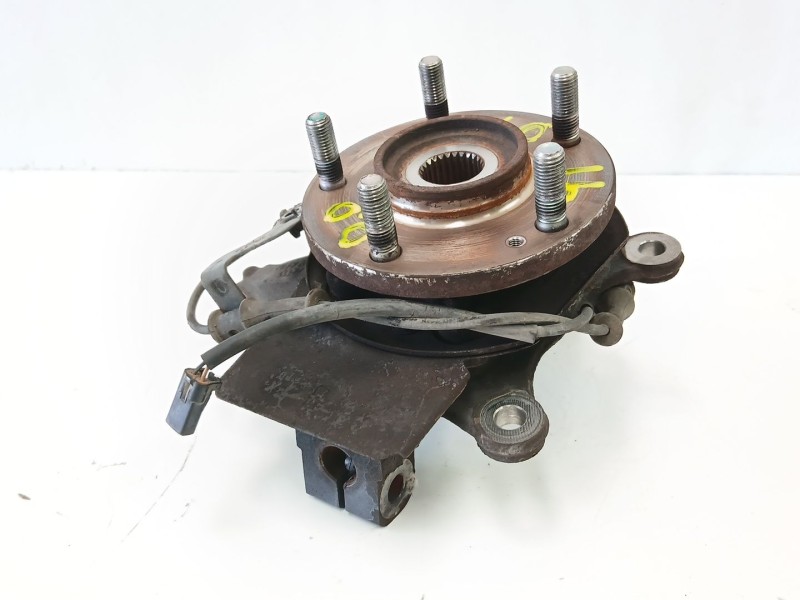 Recambio de mangueta delantera derecha para kia cee´d (jd) 1.4 crdi 90 referencia OEM IAM 51716A6000  