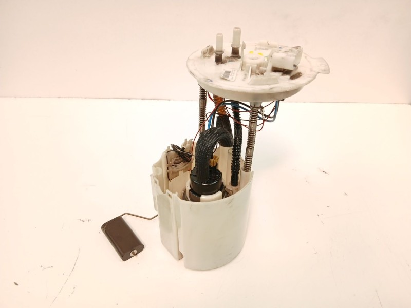 Recambio de bomba combustible aforador para chevrolet orlando (j309) 2.0 d referencia OEM IAM 13504148  