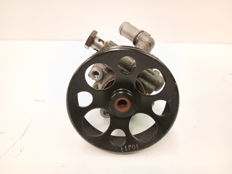 Recambio de bomba direccion para chevrolet orlando (j309) 2.0 d referencia OEM IAM 96985600  