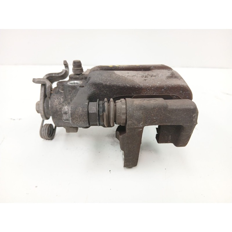 Recambio de pinza freno trasera derecha para kia cee´d (jd) 1.4 crdi 90 referencia OEM IAM 58400A2300  