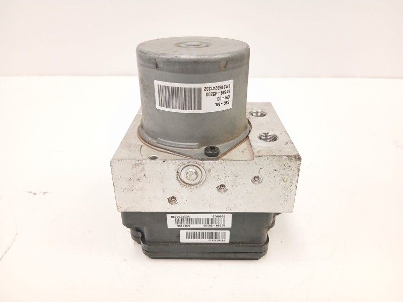 Recambio de abs para kia cee´d (jd) 1.4 crdi 90 referencia OEM IAM 58920A2210  